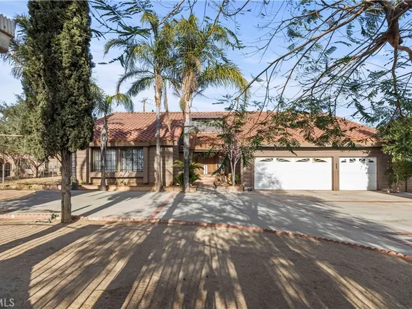 13820 Glenoaks Blvd, Sylmar, CA 91342