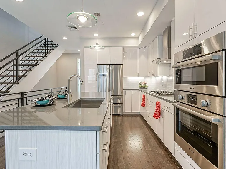 1006 S 17th St #B — Photo 6