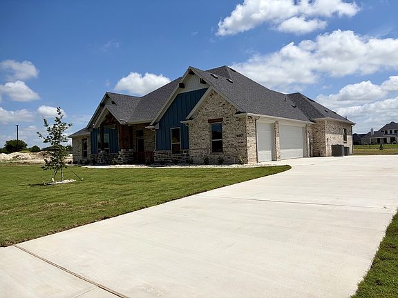 3rd image of 2561 Posey Ln
