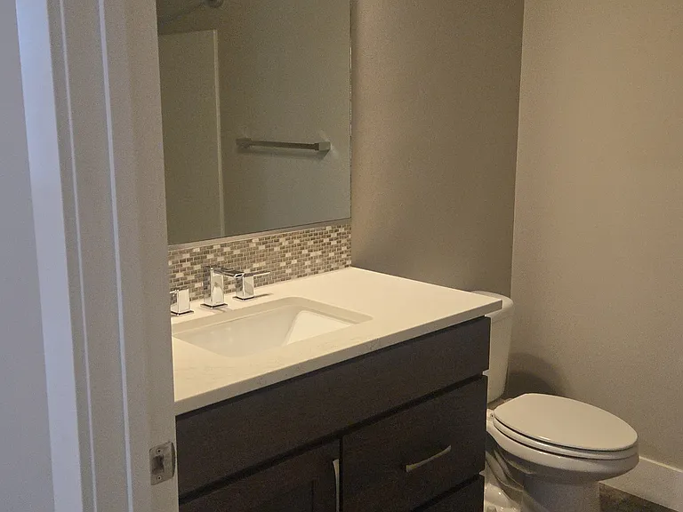 8042 N Hibiscus Ln — Photo 21