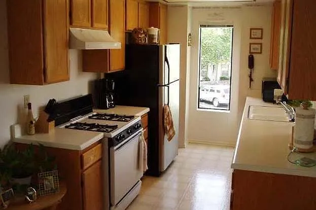 11180 Kelowna Rd #20 — Photo 14