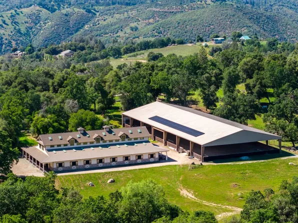 1992 Rabbit Ridge Rd #2000, Somerset, CA 95684