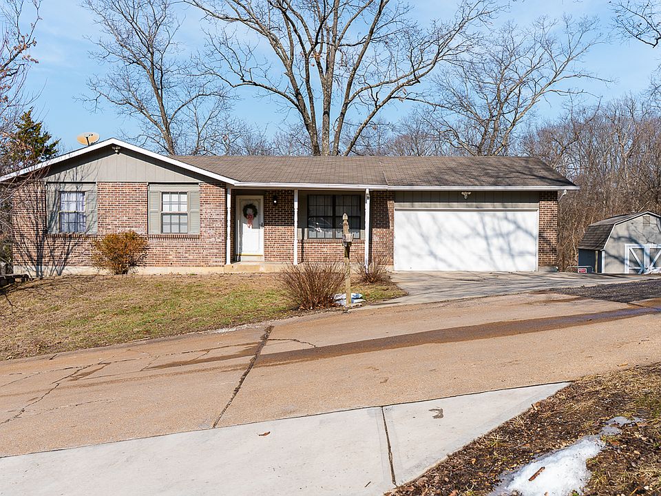 1st image of 4586 Debbie Ln