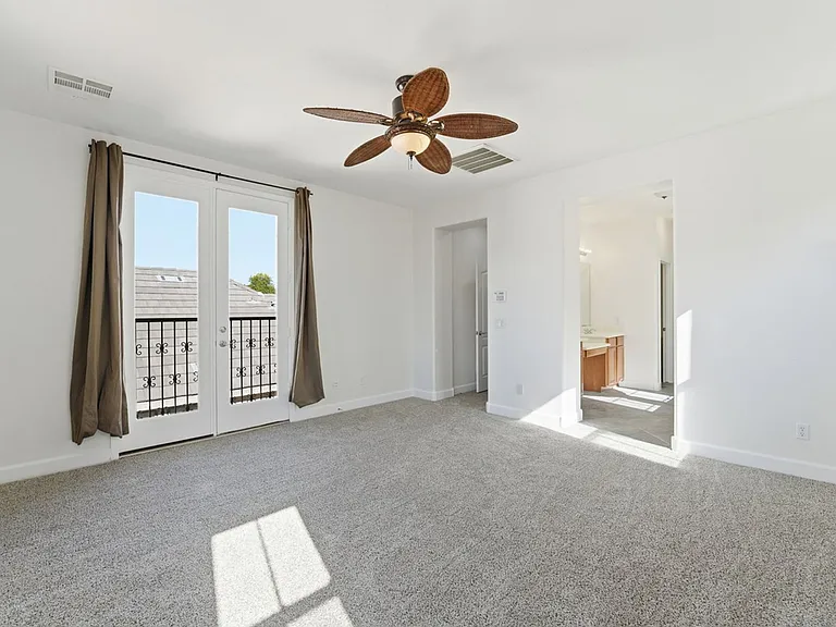 15391 W Dreyfus St — Photo 35