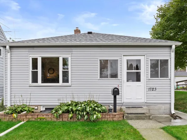 1723 Minnesota AVENUE, South Milwaukee, WI 53172