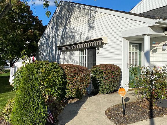 2nd image of 4686 Cadmus Dr #34A