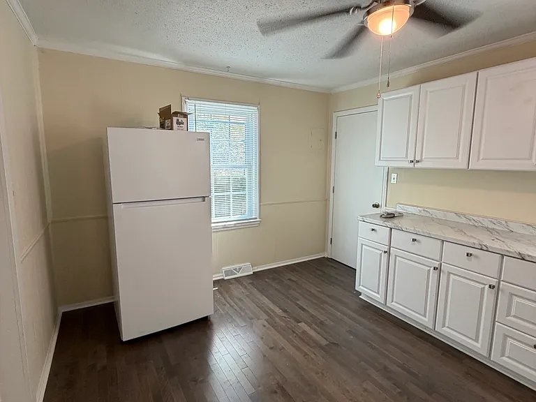 3413 Immanuel Rd — Photo 10