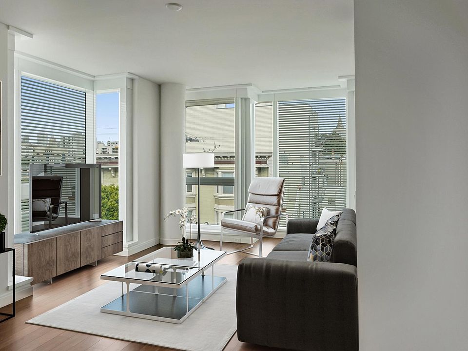 1st image of 555 Fulton St #319