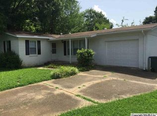 10004 Hogan Dr SE, Huntsville, AL 35803
