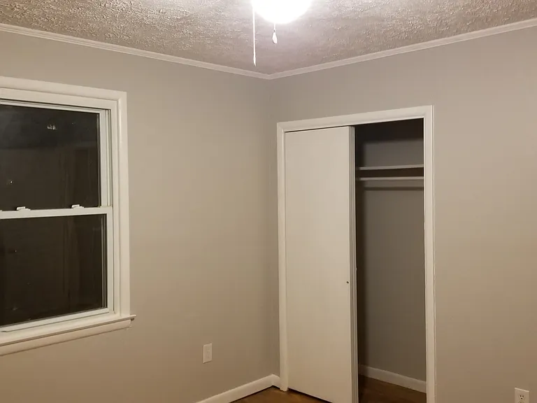 1002 Cherry St — Photo 6