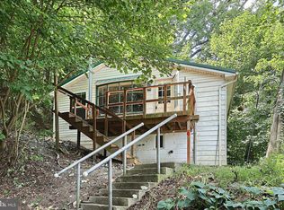 6286 River Dr, York, PA 17406