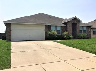 201 Rambling Way, Forney, TX 75126