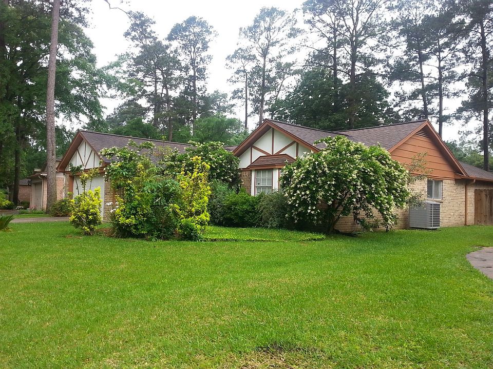 2nd image of 15103 Forest Lodge Dr