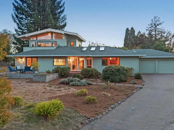 8622 Green Valley Road, Sebastopol, CA 95472
