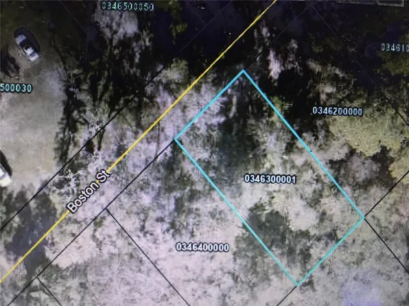 4987 Boston St #16, Elkton, FL 32033