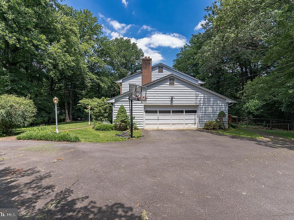2621 Hunter Mill Rd, Oakton, VA 22124 Zillow