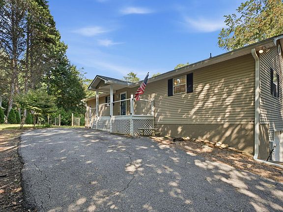 2nd image of 5111 Summer Wood Ln