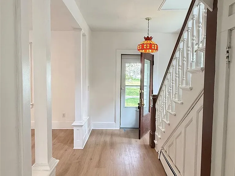 112 Murray Ave — Photo 11