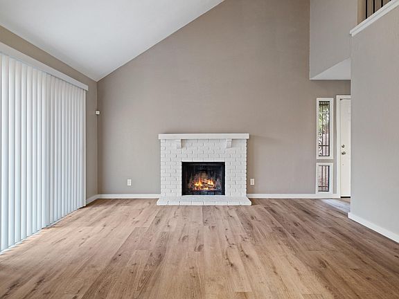 Living/Family Room w/ Fireplace