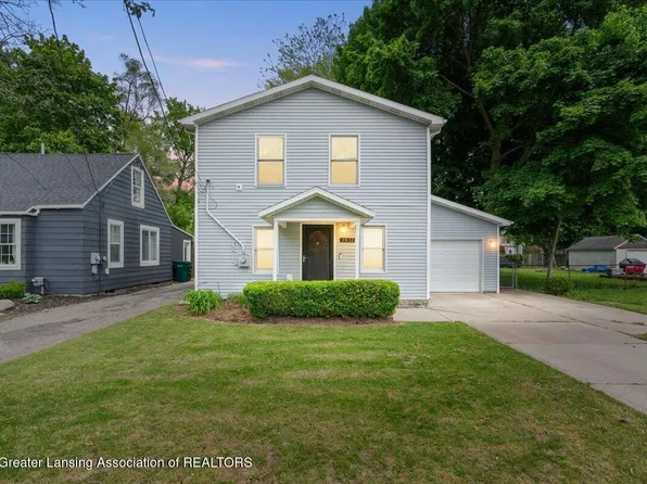 2832 Mildred St, Lansing, MI 48906