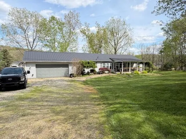 570 Crestrose Ct, Howard, OH 43028