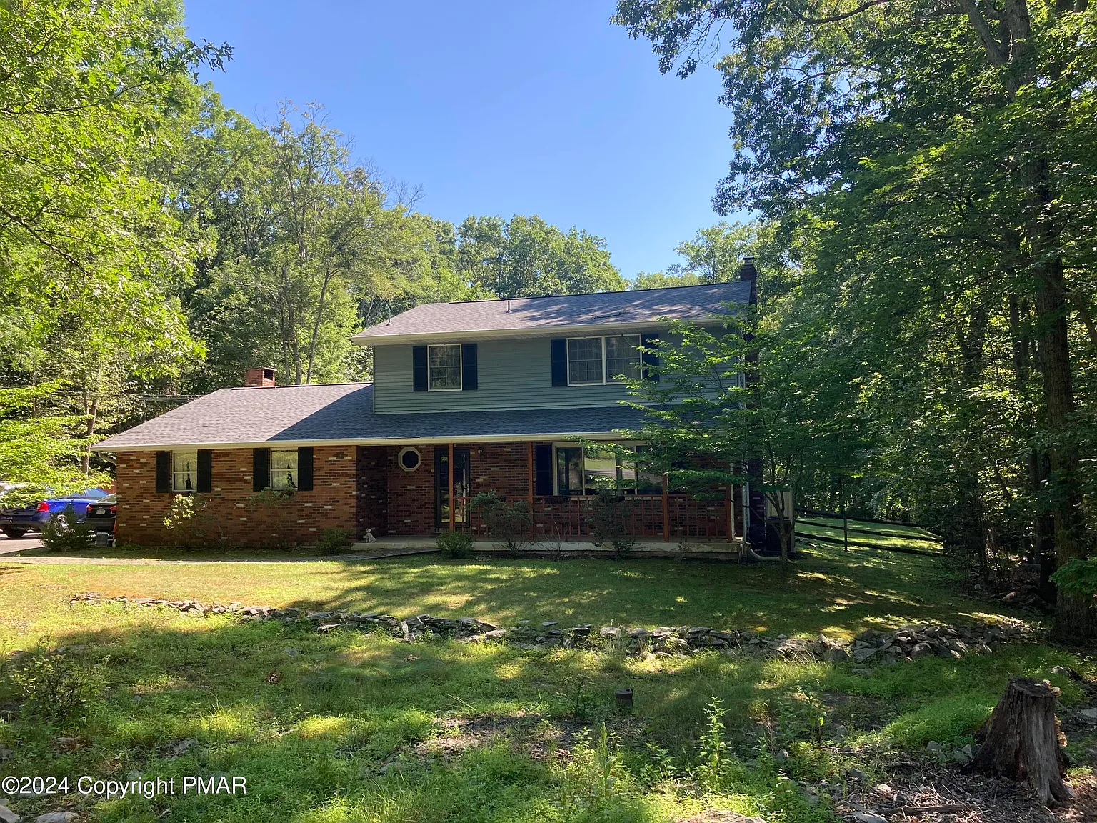 301 Remington Rd photo 1