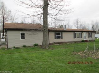 11470 Parkside Ave NE, Alliance, OH 44601