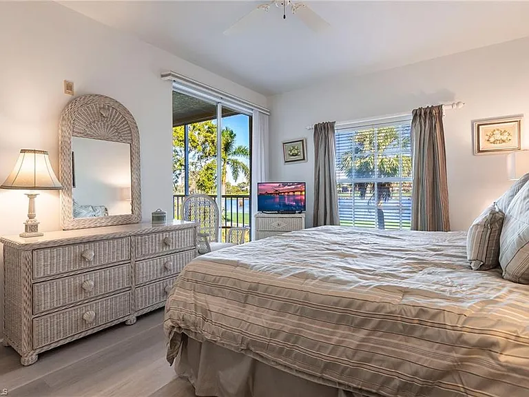 4130 Bayhead Dr #101 — Photo 12