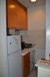 Rented by Jonathan Wachtel, LREB