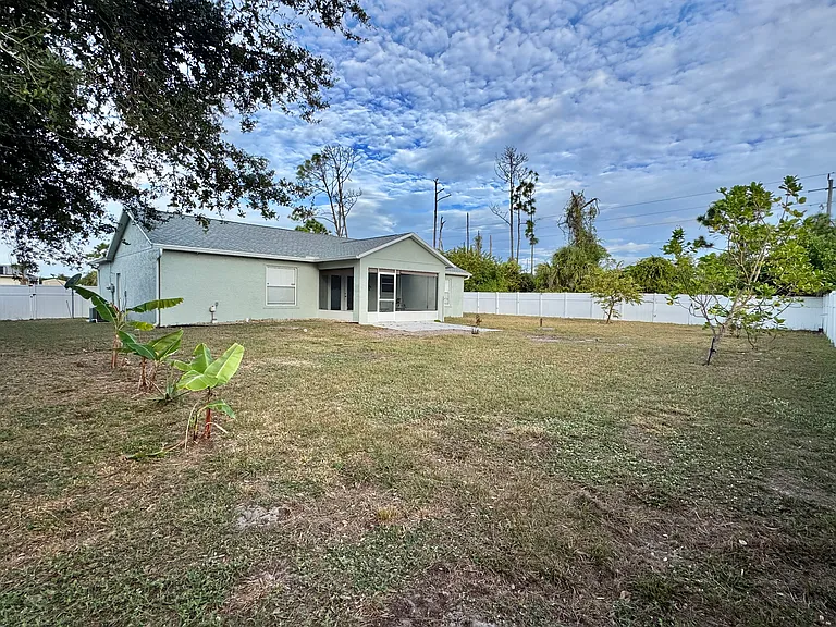 7502 Cohen St — Photo 21