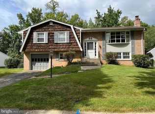 2518 Lisa Dr, Waldorf, MD