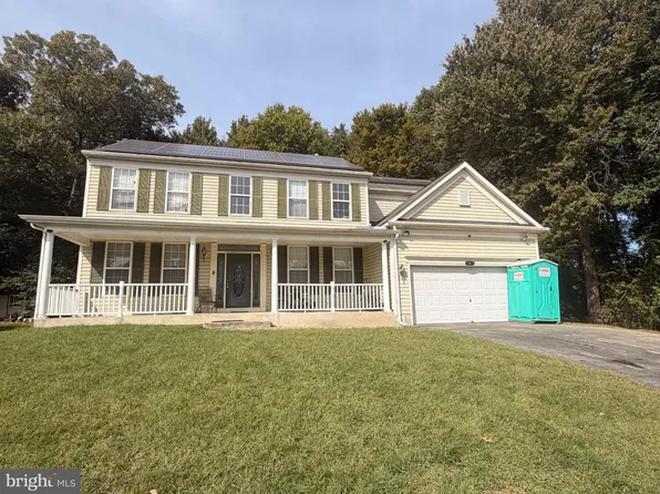 6 Buttonwood Ct, Newark, DE 19702