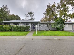 802 Villanova Dr, Davis, CA 95616