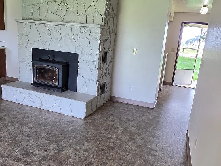 13860 Wilco Hwy NE — Photo 8
