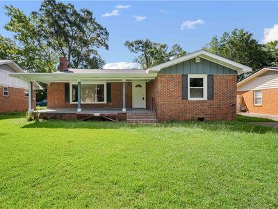 403 Yeend Ave, Chickasaw, AL, 36611