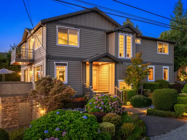 10120 Marine View Drive SW, Seattle, WA 98146