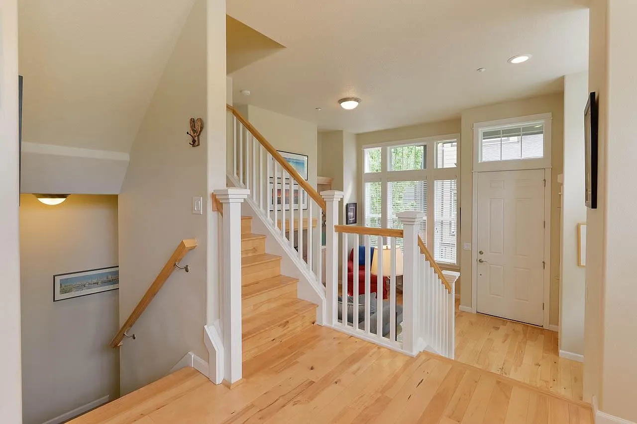 8808 SE 11th Ave — Photo 3