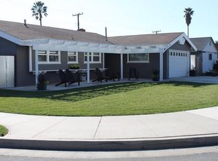 8302 Malloy Dr, Huntington Beach, CA 92646