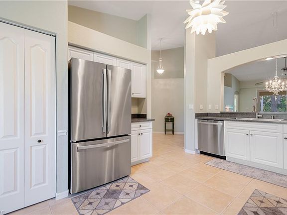 4th image of 8443 Ibis Cove CIR #A177