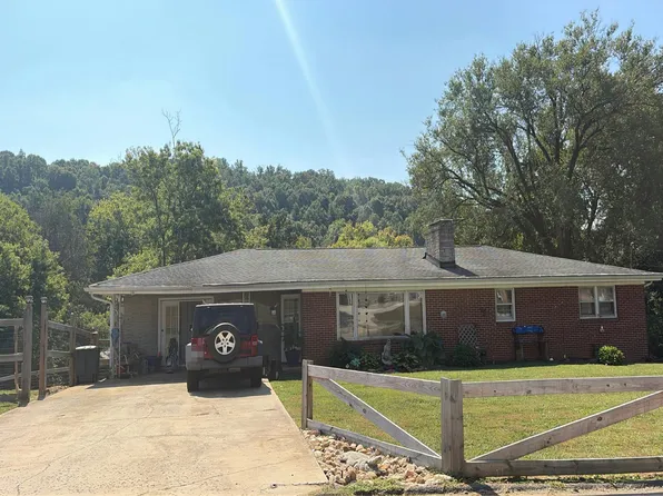 1648 Siam Rd, Elizabethton, TN 37643