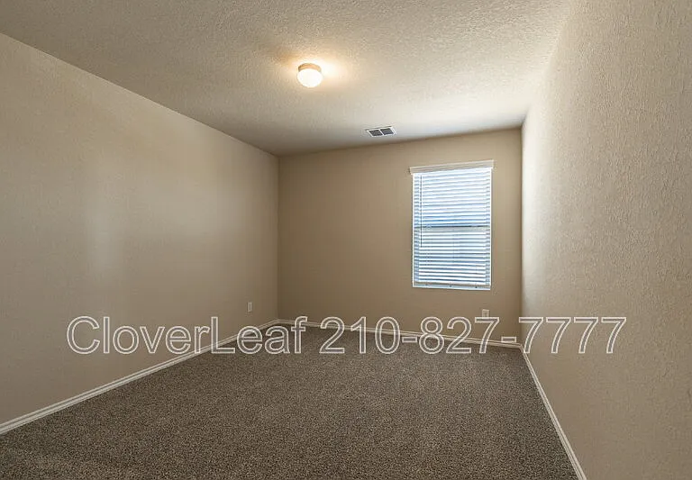 2416 Marty Way — Photo 32