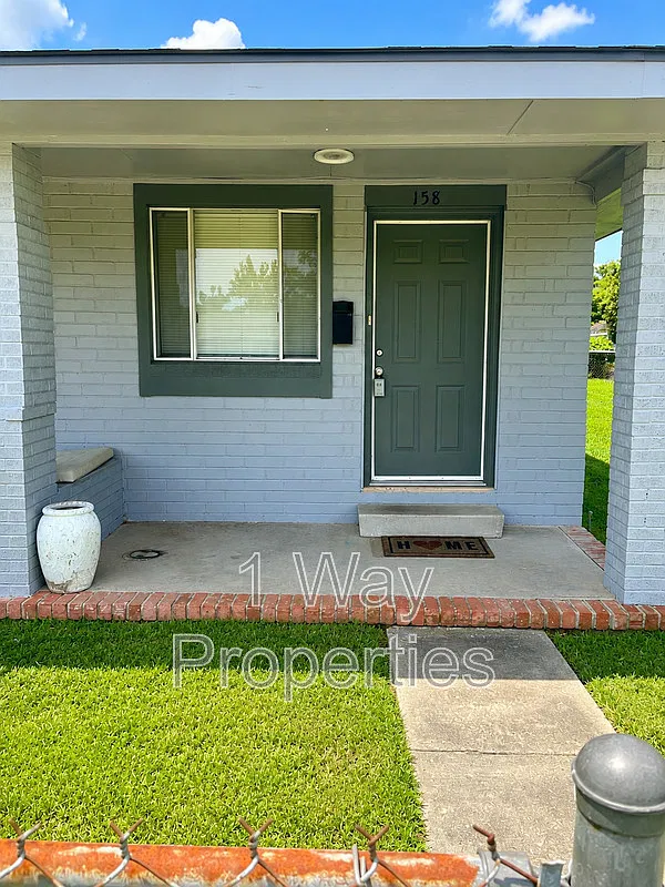 1 bed, 1.0 bath, 524 sqft, $900 — Photo 2