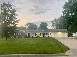 1124 Orlando Dr, Fort Wayne, IN