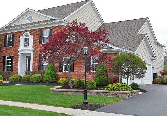 2nd image of 2400 Bay Harbor Dr