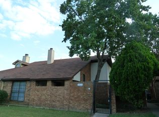 2563 Summit Ln, Dallas, TX 75227