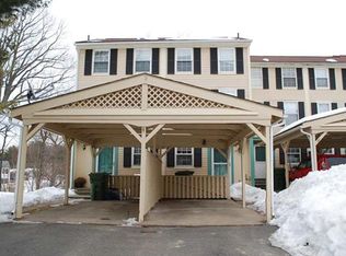 136 Rising Trail Dr, Middletown, CT 06457