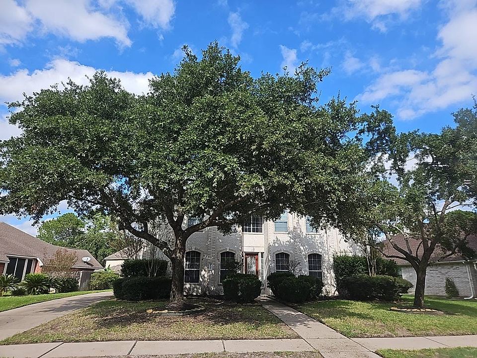 2nd image of 18138 Harmony Estates Ln