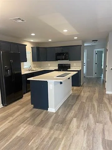 22596 Level St — Photo 2