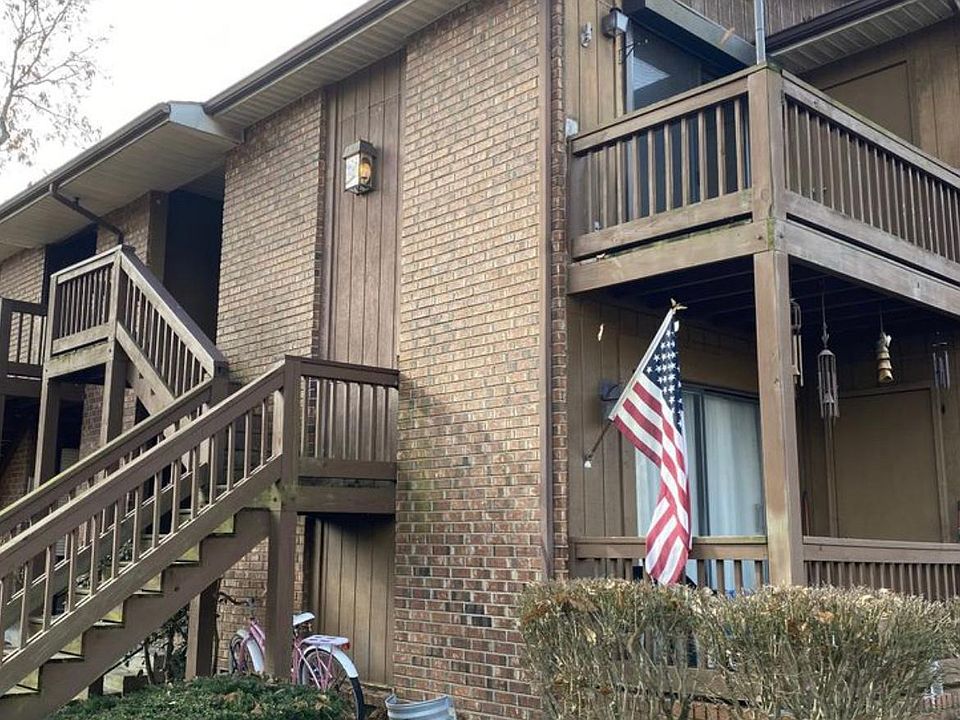 Nice corner unit. God bless America.