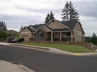 13241 SE Fawn Dr, Happy Valley, OR
